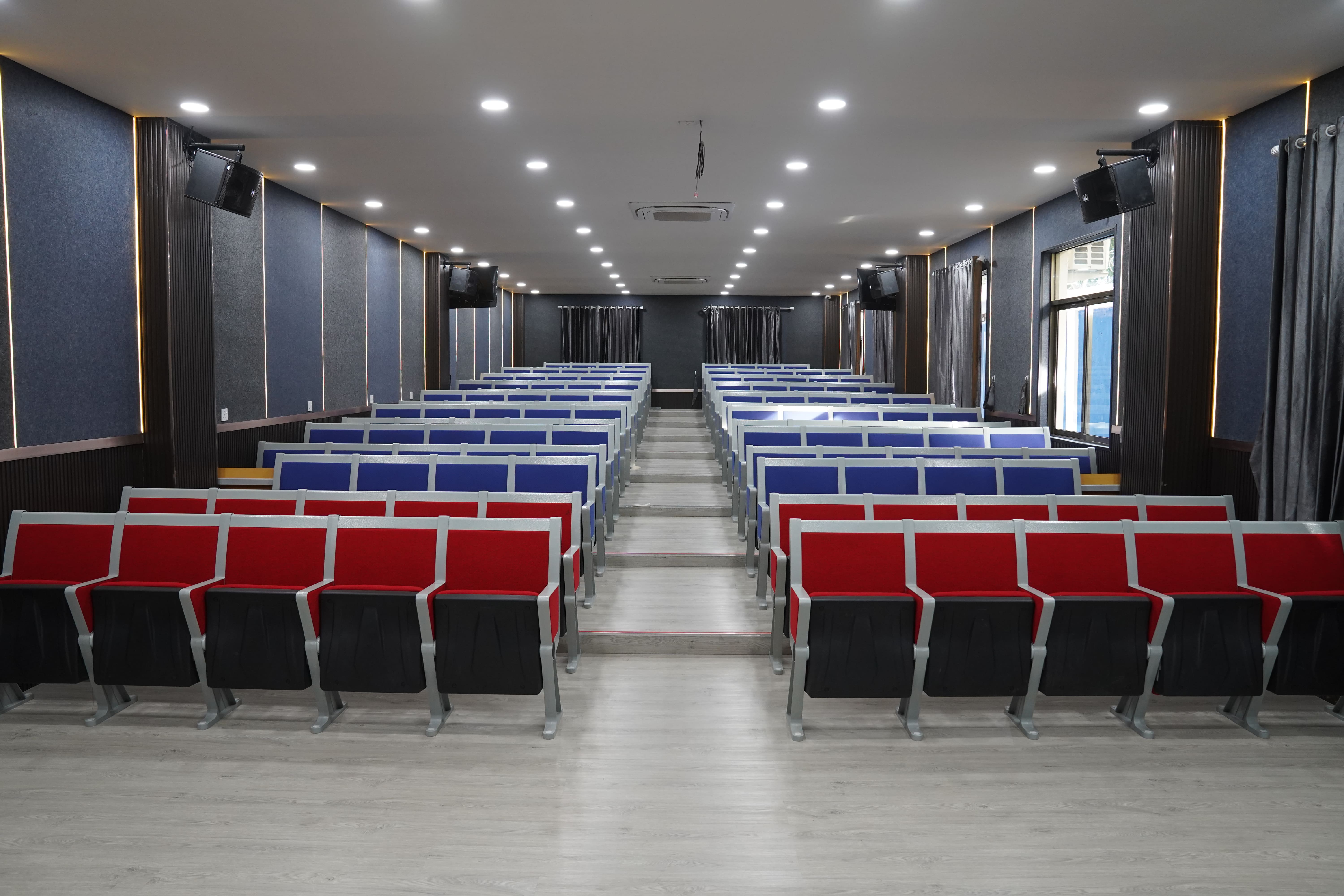 Classroom — 4